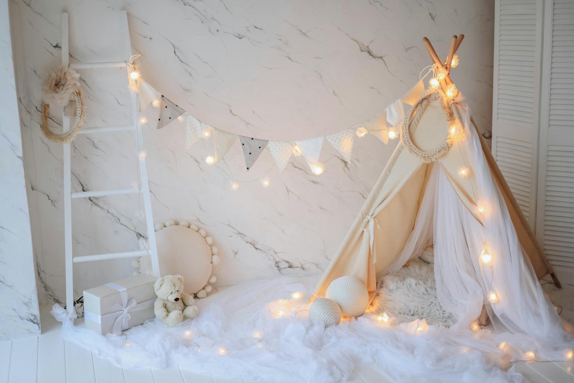 whimsical nursery lighting ideas - 20 Cozy Whimsical Nursery Lighting Ideas You Haven't Thought Of